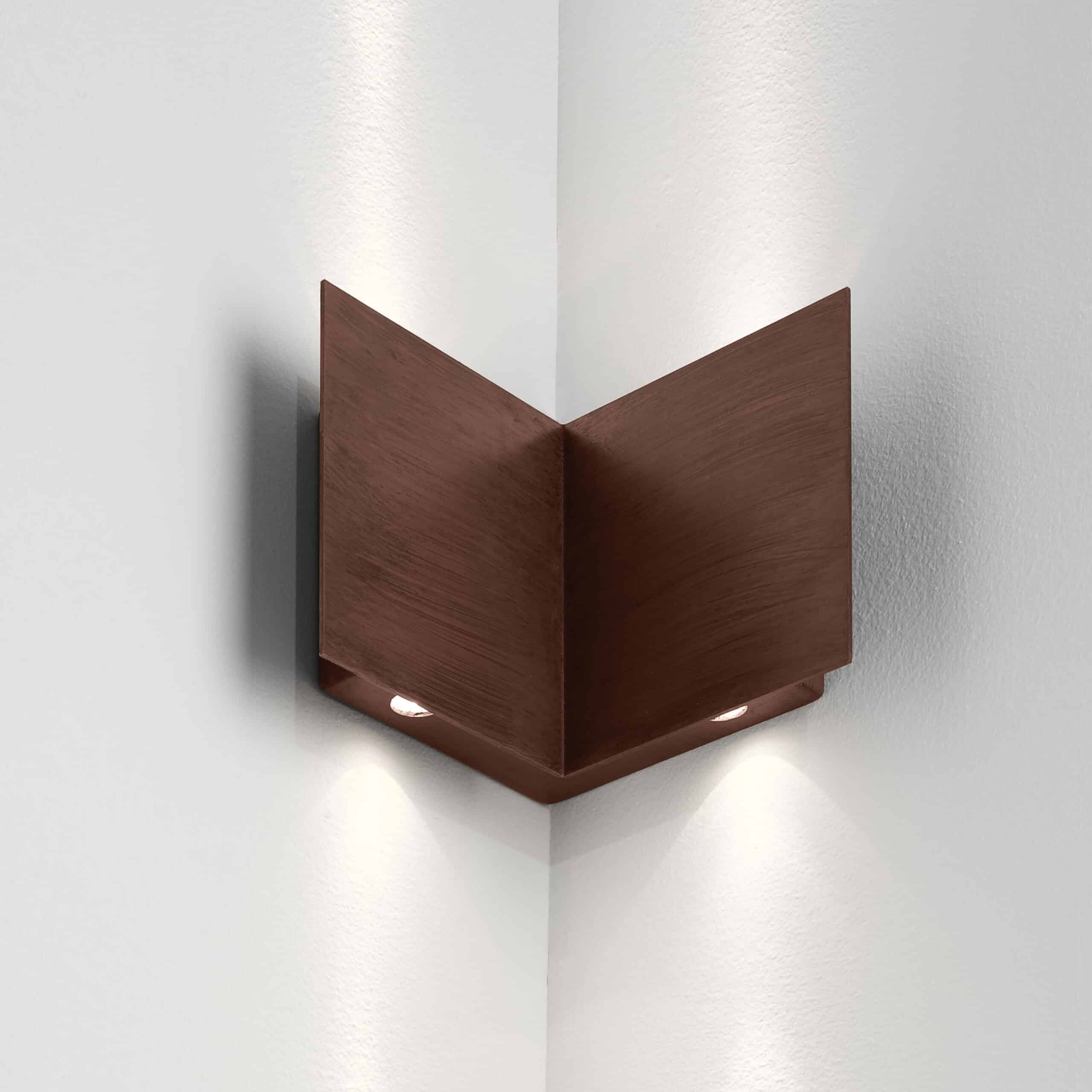 Manine Outdoor spot 90-V vertical double emission